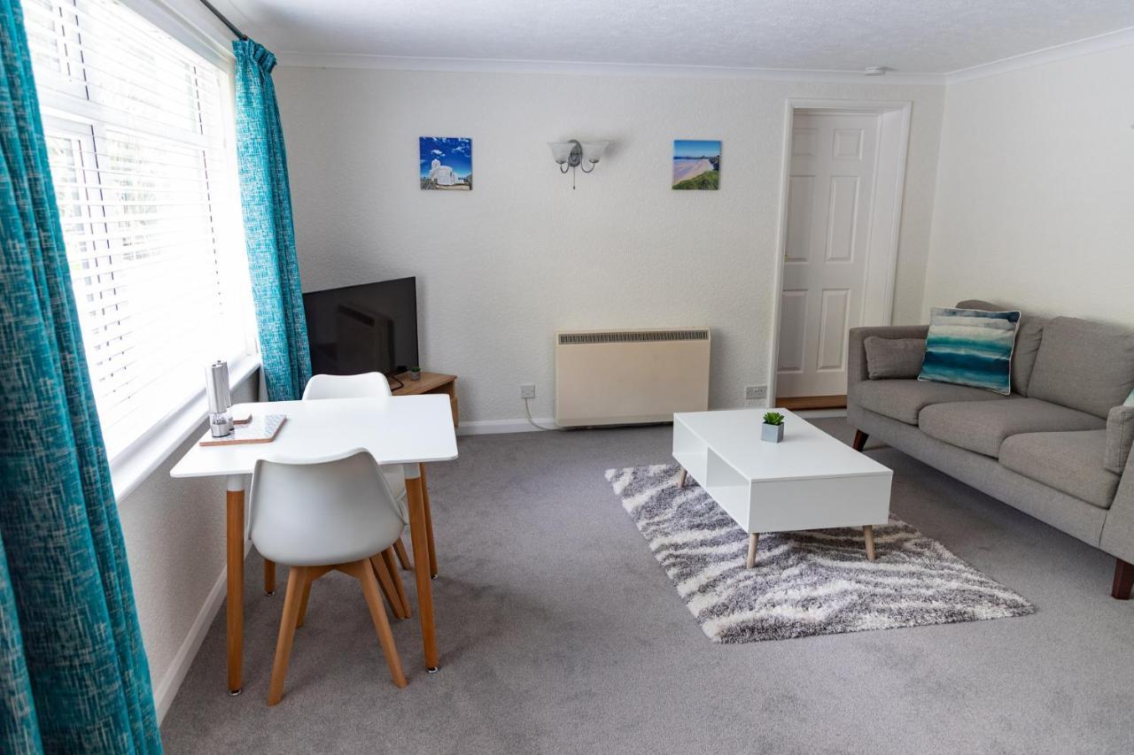 2 Chatsworth Riverscape Apartments - Peaceful Apartment In Great Location With Free Parking Overlooking The Gannel Just A Short Walk From Newquays Incredible Beaches And Local Amenities New Quay Exterior foto